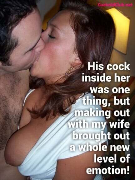 Bull making out with Hotwife
